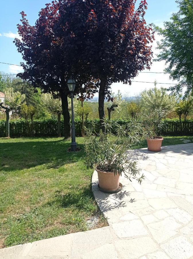Villa Laura Incisa Scapaccino Buitenkant foto